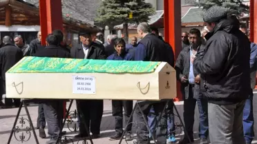 Merhum Ertaş'ın Kardeşi Son Yolculuğuna Uğurlandı