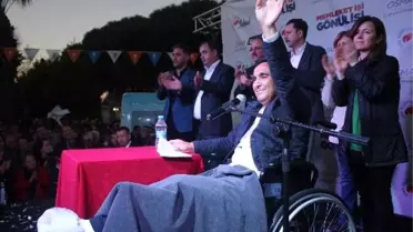 AK Parti'li Aday, Alçılı Ayakla Tekerlekli Sandalyede Miting Yaptı