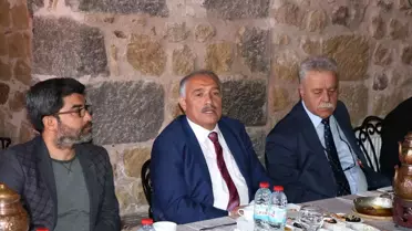 Başkan Özkan'dan Basın Mensuplarına Veda
