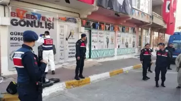 Kırklareli'de AK Parti Seçim Bürosu Kurşunlandı