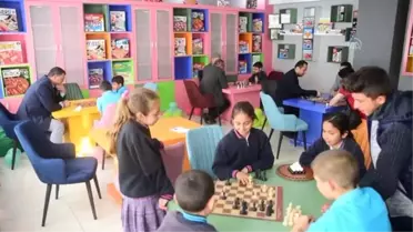 Köy Çocuklarının Eğitim Gönüllüsü 'Memduh Dede'
