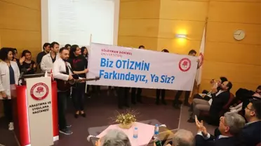 Hastane Halk Gününde Otizm Farkındalık Etkinliği