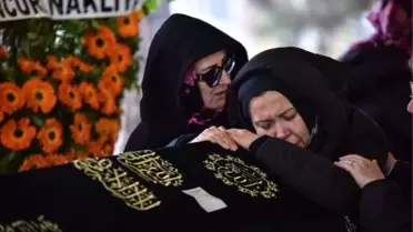 Arda Duman Son Yolculuğuna Uğurlanıyor (1)