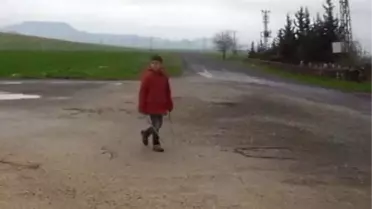 Kaybolan Minik Ömer'in Derede Cansız Bedeni Bulundu (2)