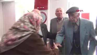 Manisa 'Dedelerin Dedesi' Asırlık Çınar da Oyunu Kullandı
