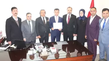 Kapaklı'nın İlk AK Parti'li Başkanı Mazbatasını Aldı