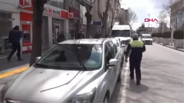 Niğde 18 Yıldır Aynı Bölgede Görev Yapan Trafik Polisine Emeklilik Pastası