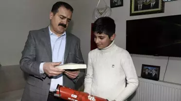 Vali Akbıyık'tan Şehit Ailesine Ziyaret