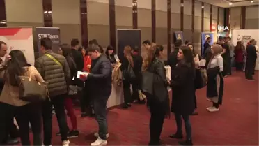 Almanya'da Kariyer Fuarı'na Büyük İlgi- Almanya'da Cumhurbaşkanlığı 'Kariyer Fuarı' Açıldı