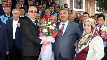 İlçe Belediye Başkanları Mazbatasını Aldı