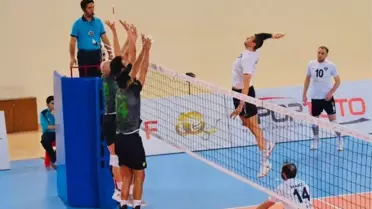 Voleybol 1. Lig Erkekler: Palandöken Belediyespor: 3 - Solhanspor: 0