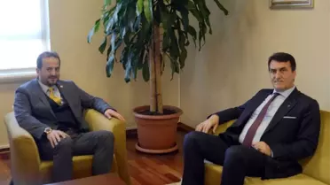 Vekil Özen'den Dündar'a Tebrik Ziyareti