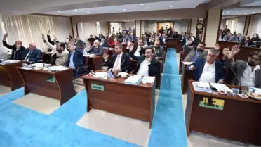 Yunusemre'de Yeni Meclis İlk Toplantısını Yaptı