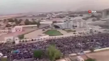 Sudan'da Darbe Sonrası Kutlamalar Başladı- Ordu, Siyasi Tutukluları Serbest Bıraktı