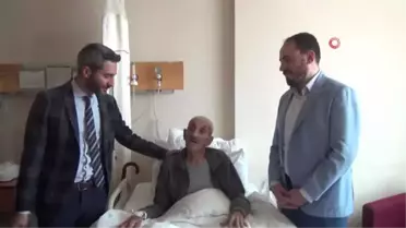 İdrar Torbasından Yarım Kiloya Yakın Taş Çıktı
