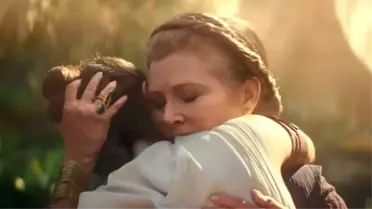 J. J. Abrams, Prenses Leia'nın Filmde Nasıl Yaşadığını Açıkladı