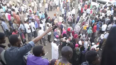 Sudan'da Protestocular Askeri Geçiş Konseyi'ne Taleplerini İletti