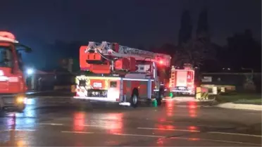 Tuzla Piyade Okulu'nda Yangın: 2 Yaralı