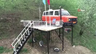 Kızları Ağaç Ev İstedi, O Minibüsten Ev Yaptı