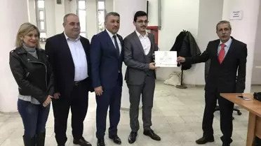 Bartın'ın En Genç Meclis Üyesi Mazbatasını Aldı