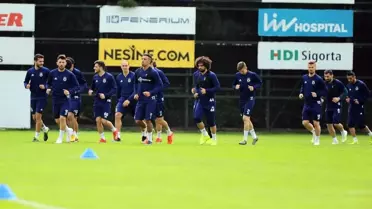 Fenerbahçe 3 Eksikle Çalıştı
