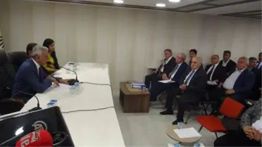 Mardin Büyükşehir Meclisi'nde 'İstiklal Marşı' Tartışması