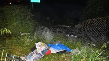 Otomobil, Şarampole Yuvarlandı: 1 Ölü, 3 Yaralı