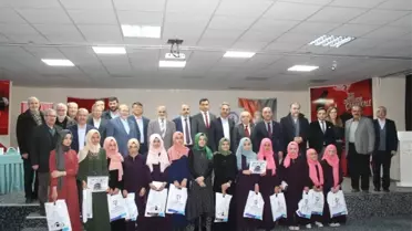 Umre Ödüllü '40 Hadis Ezberleme ve En Güzel Şekilde Sunma Yarışması'