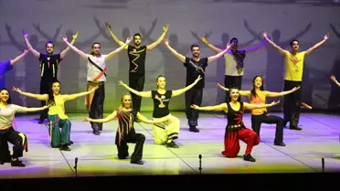 Türkiye'yi Danslarıyla Dünyaya Tanıttılar