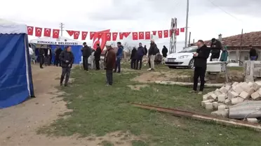 Kırıkkaleli Şehidin Baba Ocağına Türk Bayrakları Asıldı