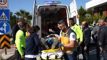 Midibüs Kamyonet ile Çarpıştı: 6 Yaralı