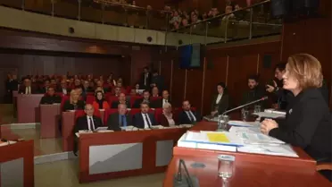 İzmit'te Yeni Dönemin İlk Meclis Toplantısı Yapıldı