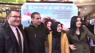 O İş Bende' Filminin Ekibi Malatyalılarla Buluştu