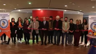 Öğrencilerden 10'uncu Yıla Özel Sergi