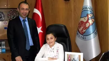 Rabia İdil, Belediye Başkanının 32 Yıl Önce Oturduğu Koltuğa Geçti