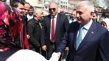 Binali Yıldırım, Başkan Özlü'yü Tebrik İçin Düzce'ye Geldi
