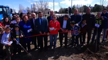 Her Çocuk İçin Bir Fidan Dikildi
