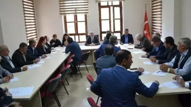 Kaymakam Yazar Yeni Muhtarlarla Buluştu