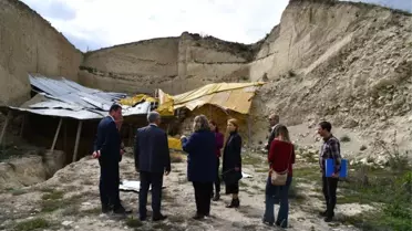Vali Gürel, Büyük Göztepe Tümülüsü'nde İncelemelerde Bulundu