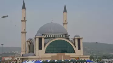 Hacı İsmail-Hafız Güzide Uğur Cami İbadete Açıldı