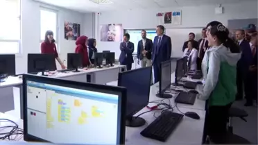 Bakan Selçuk: 'Her Çocuğun Kendi İçinde Müfredat Vardır'