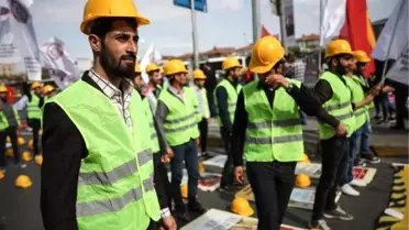 Fotoğraflarla/ Bakırköy'de 1 Mayıs Hazırlıkları Başladı