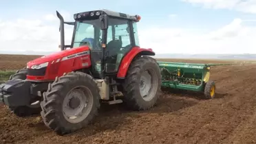 Ağrı'da Yılın İlk Tohumları Ekildi