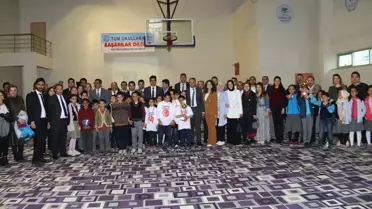 Erciş'te Okullar Arası Bilgi Yarışması