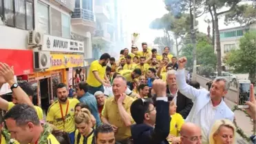 Menemen Belediyespor Şampiyonluk Kupasına Kavuştu