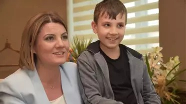 Oğlundan Başkan Annesine 'Hayırlı Olsun' Ziyareti