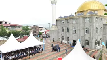 Hazreti Ali Cami İbadete Açıldı