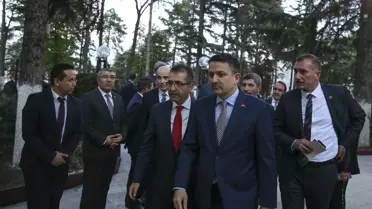 Bu Millet Hiç Kimsenin Esareti Altına Girmez'