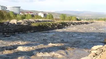Bingöl'de Liseli 2 Genç Kız Derede Boğuldu