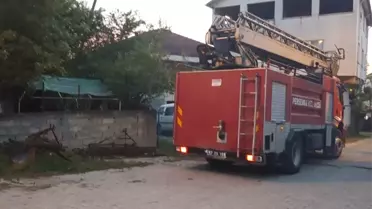 Sayaçtan Çıkan Duman, Yaşlı Aileye Korku Dolu Anlar Yaşattı